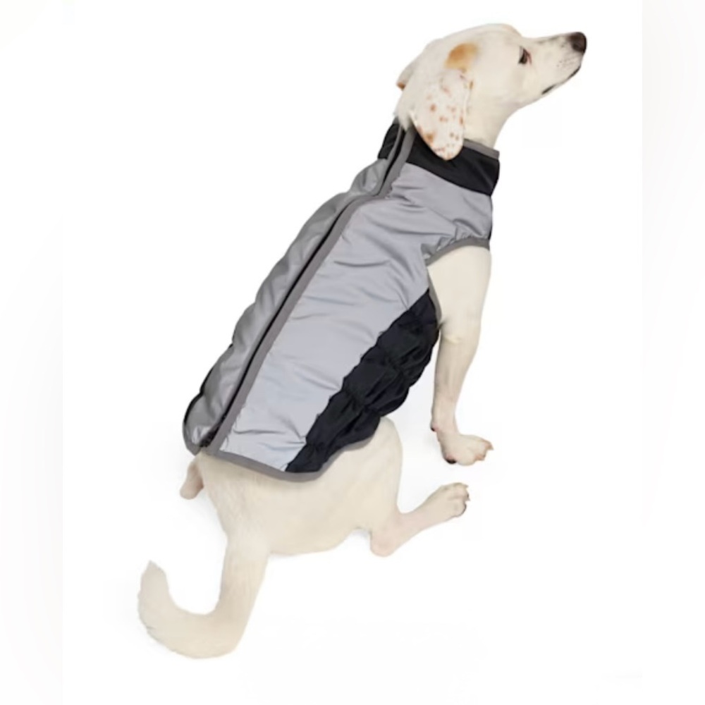 NWT YOULY Gray and Black Reflective Puffer Jacket for Dogs in Size XXS.